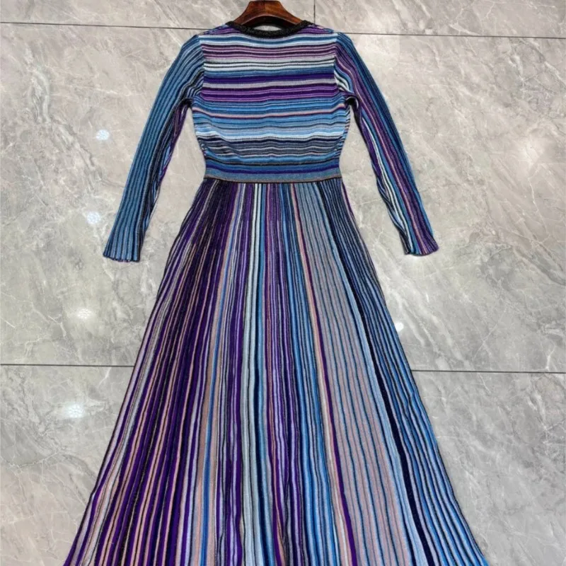 المال القديم نمط الرجعية الأزياء أوائل الخريف المألوف الملابس الجديدة اللون الصوف محبوك اللباس ميدي تنورة