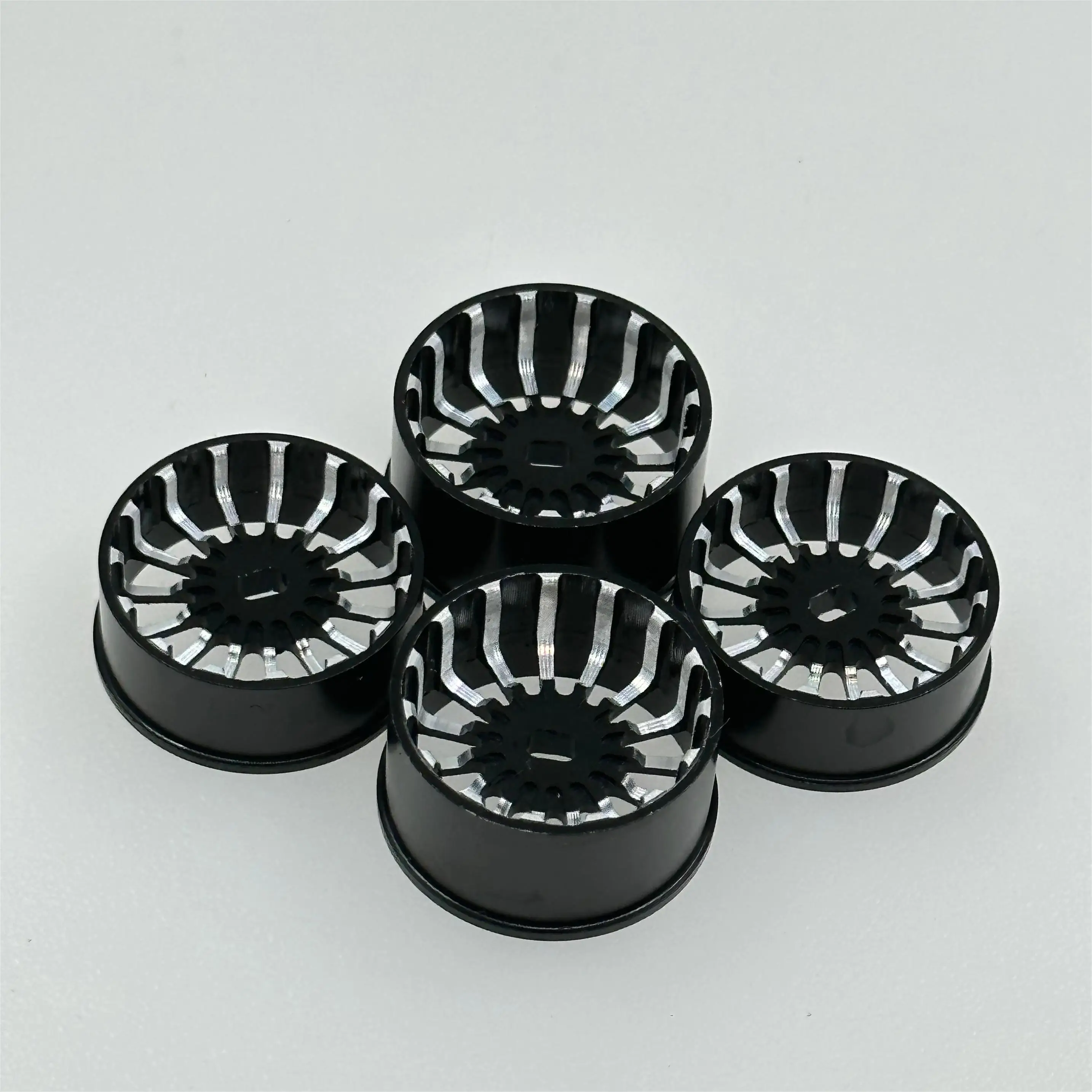 

4pcs/set Metal 20MM Wheel Hub RC Car 1:28 for DriftArt2 Wltoys K969 MINI-Q HGD1 XRX DRZ BZ GLA Kyosho MINI-Z