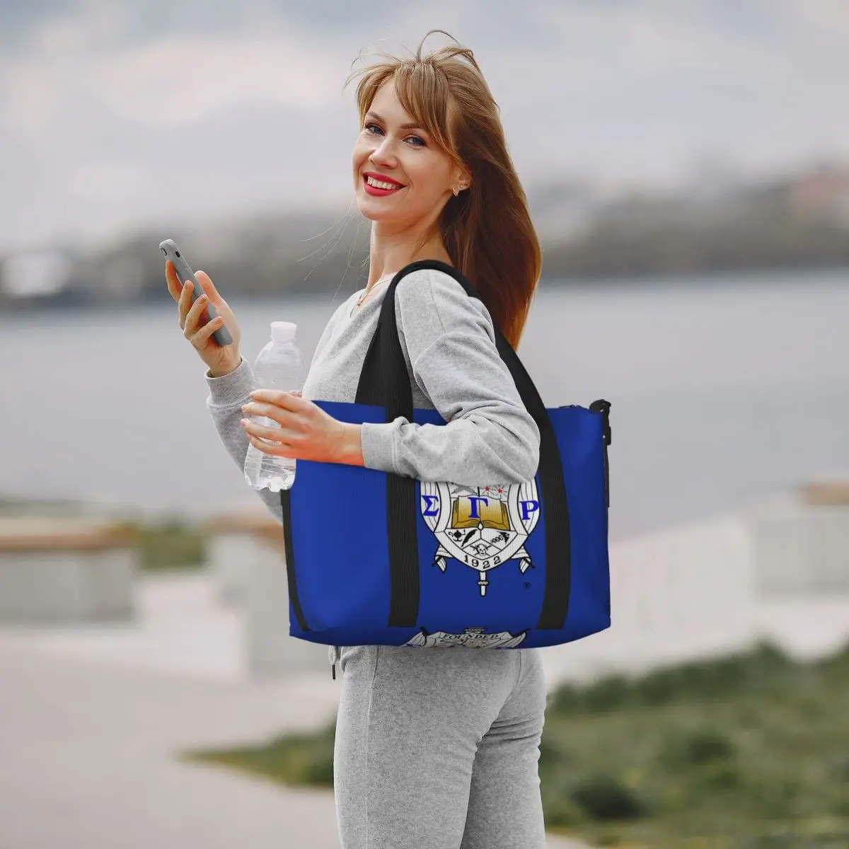 กระเป๋าเดินทางชายหาด Sigma Gamma Rho 1922 กระเป๋าโท้ทความจุขนาดใหญ่สำหรับออกกำลังกาย โยคะ ช้อปปิ้ง กระเป๋าสะพายไหล่สำหรับผู้หญิง