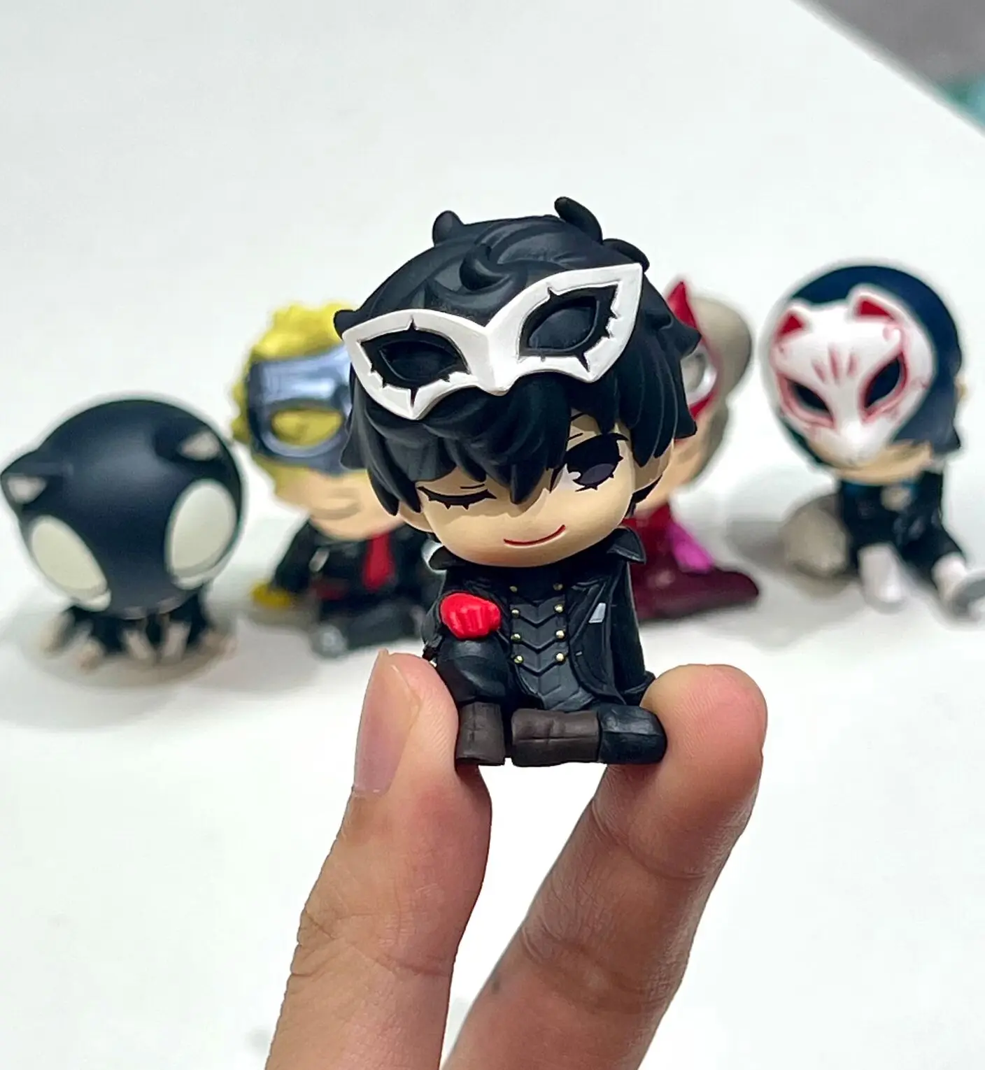 حار حقيقية شخصية P5 الكتف إلى الكتف البيض المطر لوتس ساكاموتو ريوجي العصرية سحر تحصيل هدية سلسلة الحلي #3