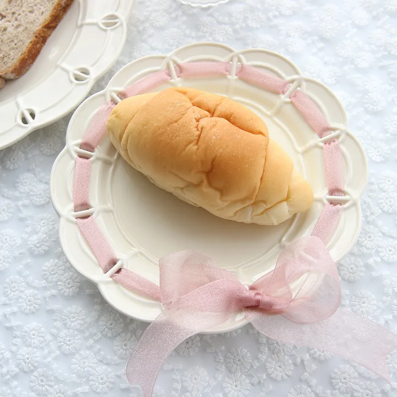 French Retro Cream Relief Lace Ceramic Plate Ribbon Decoration Wedding Cake Dim Sum Afternoon Tea Fruit Plate Steak Plate