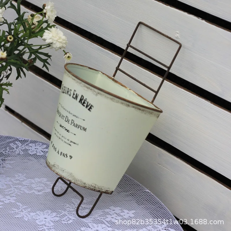 Japanese Iron Staircase Planter, Vintage Metal Flower Pot for Tabletop, Rustic Garden Home Decor Container