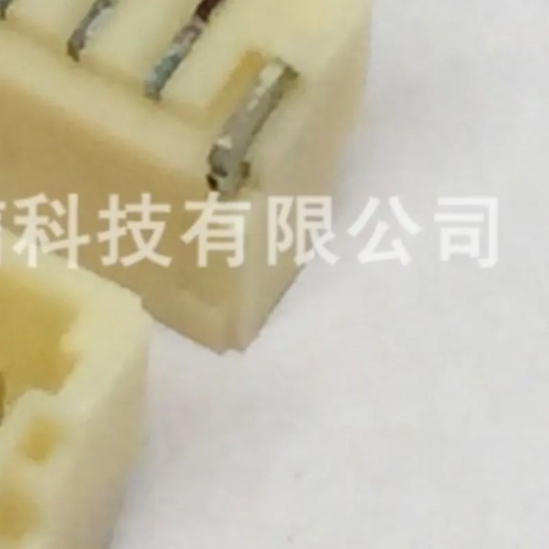 

10 шт. оригинальных новых разъемов BM03B-SRSS-TBT(LF)(SN) 1.0MM 3P в наличии.