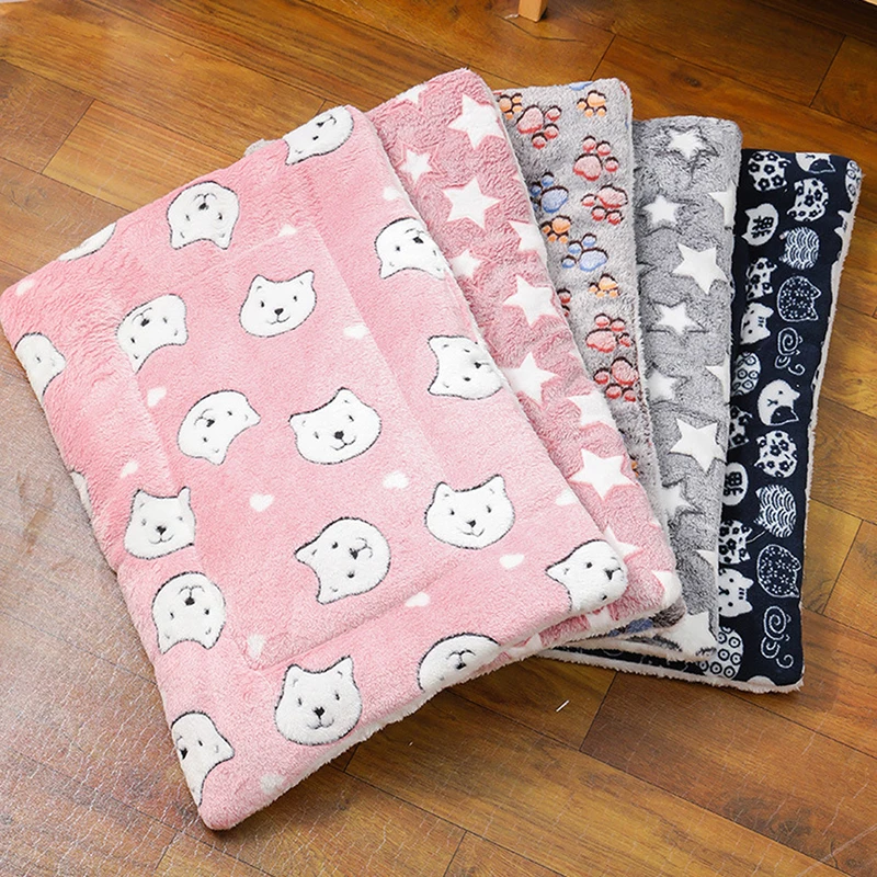 Thicken Cat Mat Breathable Flannel Cat Sleeping Mat Soft Dog Cushion for Small Dog Winter Warm Cat Blanket