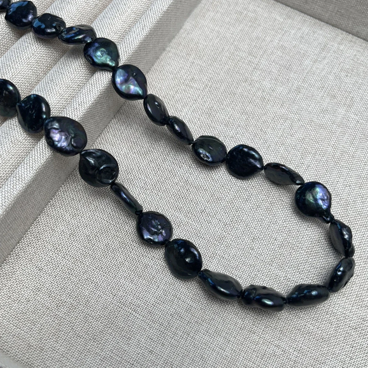 

10-11mm AAA Natural Freshwater Black Buttons Round Pearl Bead Jewelry Make Gift DIY Necklace Bracelet Accessories Wedding Women