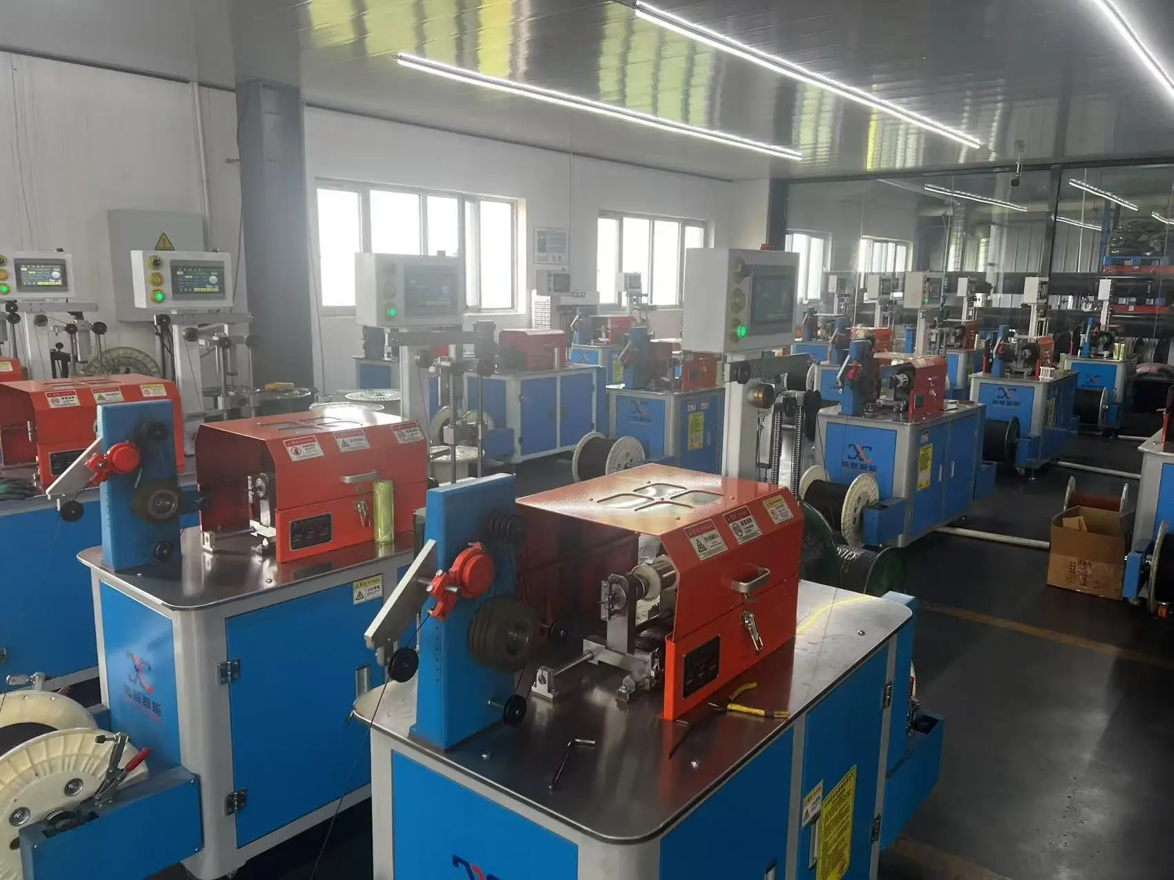 Sistema di scarico downpipe in acciaio inossidabile Vortex Racing ad alte prestazioni specifico