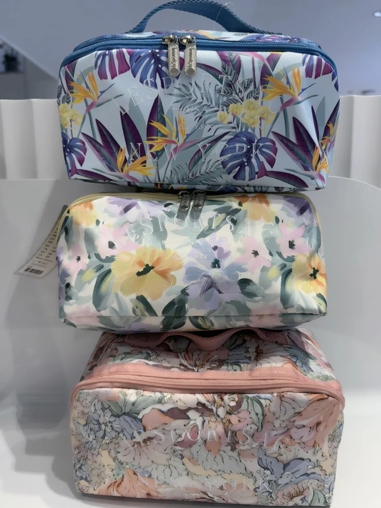 

LeSportsac X87 Hard Candy Tote eup Bag Women's Handbag Retro Artistic Sle Floral Pattern Zipper Closure Handheld