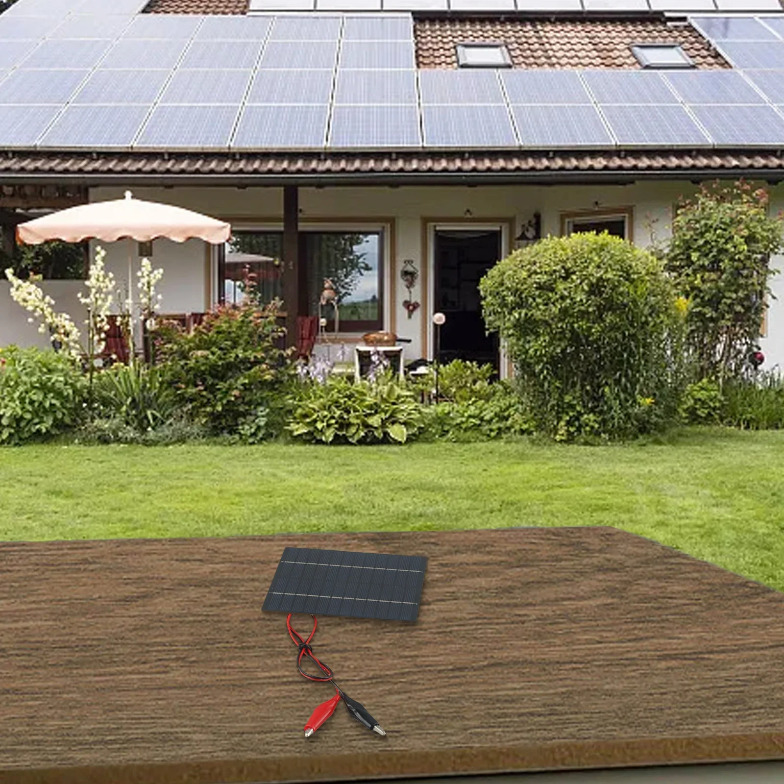 1pc Solar Panels 10W 12V Outdoor Waterproof Portable Polycrystalline Solar Panel With Clip For 9-12V Battery Charging