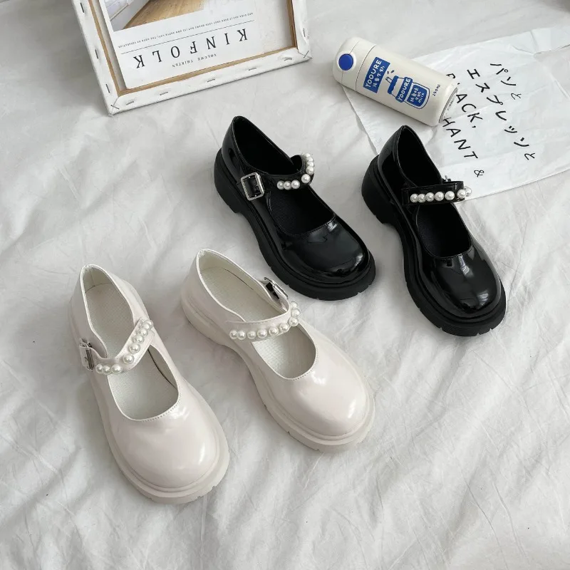 

Autumn New Fashion large size French style retro small Leather shoes Women's Casual Comfortable one-word thick-soled single sho
