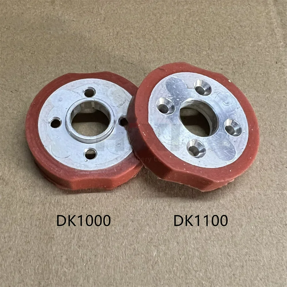 DK1100A1100B コーディングマシンのスペアパーツ、DK1000 赤いゴムの摩擦ホイール
