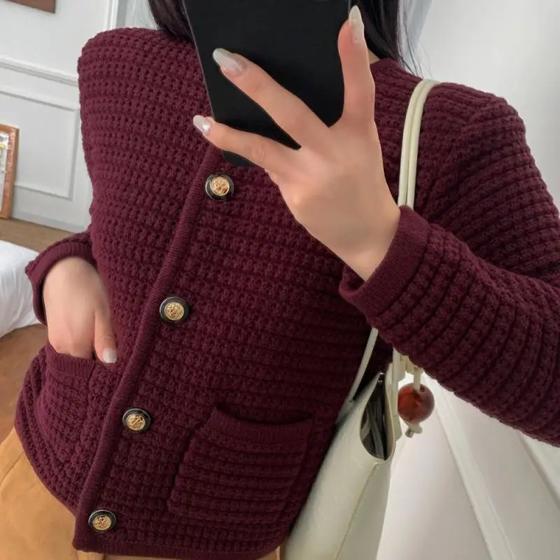 Burgundy Red Color Vintage Knitted O-Neck Cardigan Coat Single Breasted Shoulder Pads Slim Sweater Jacket 2024 Autumn Winter New