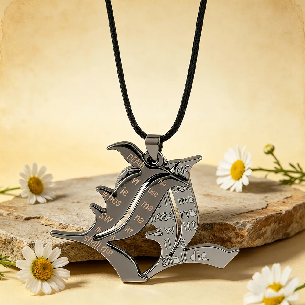 Collar con Colgante de Llama de Doble Capa de Death Note - Joyería Grabada Inspirada en L y Light, Metal Negro con Cordón Negro