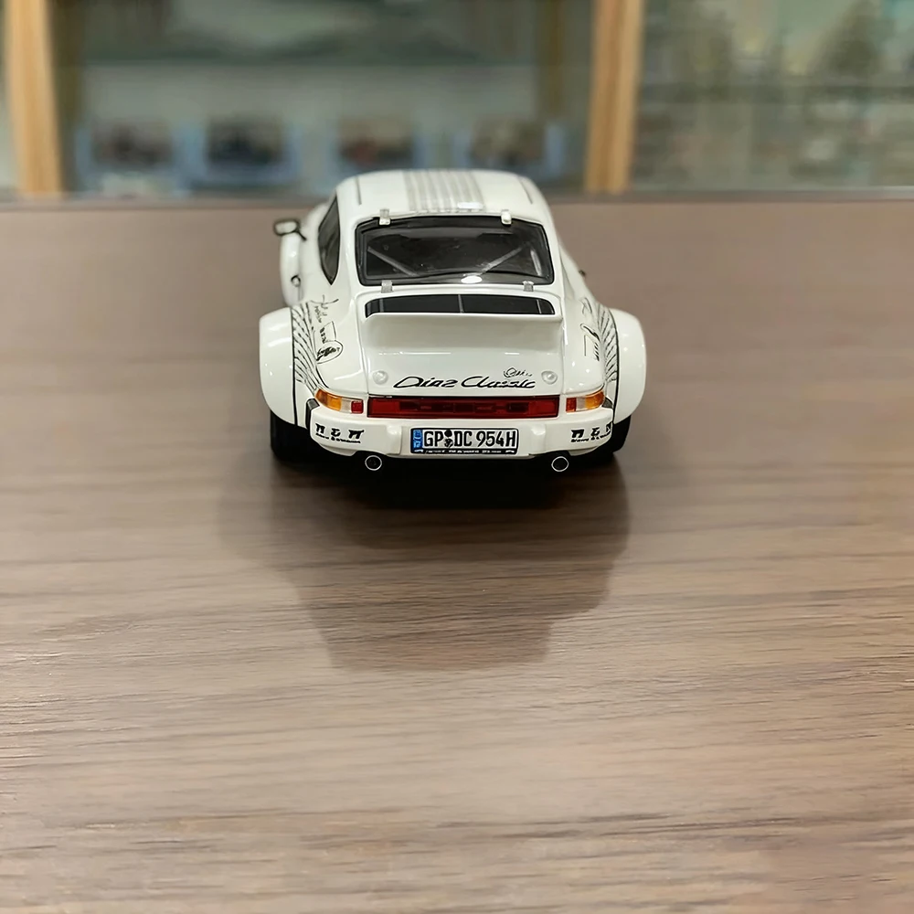 Roadster-modelo de coche de simulación a escala 1:43, juguete de resina fundido a presión, edición limitada, 911