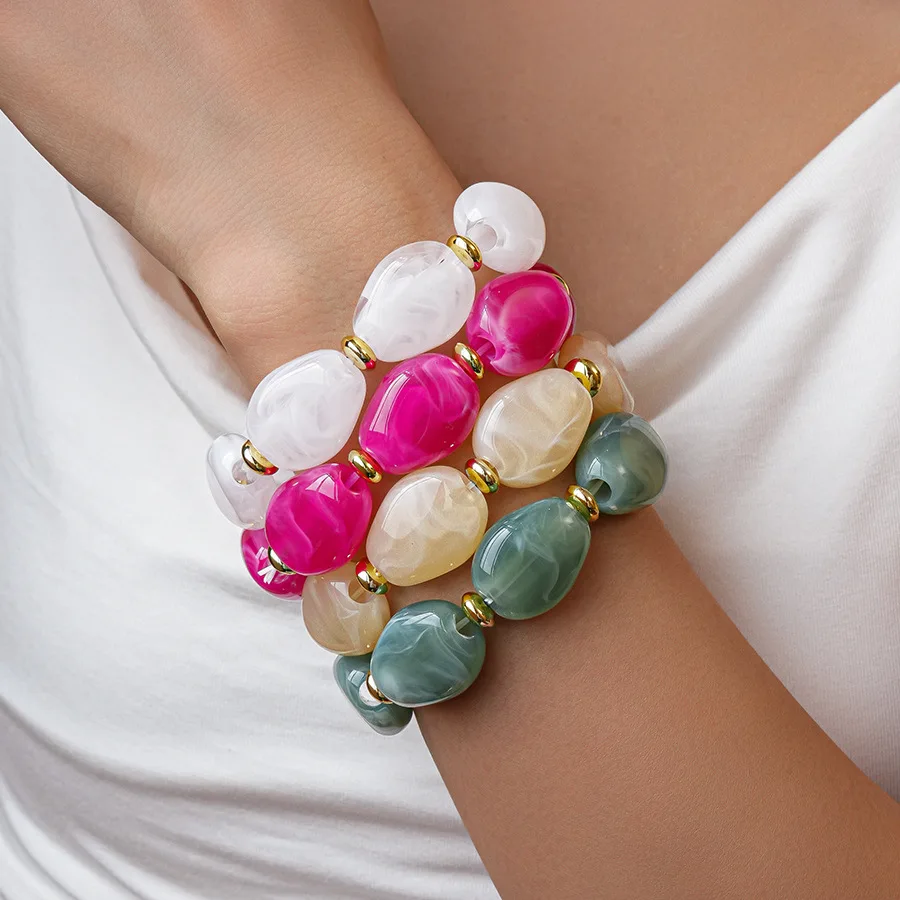 Trendige bunte marmorierte unregelmäßige ovale Perlen elastische Armbänder Boho Harz geometrische Perlen Armreifen Armband 2026 Modeschmuck – Detail 4