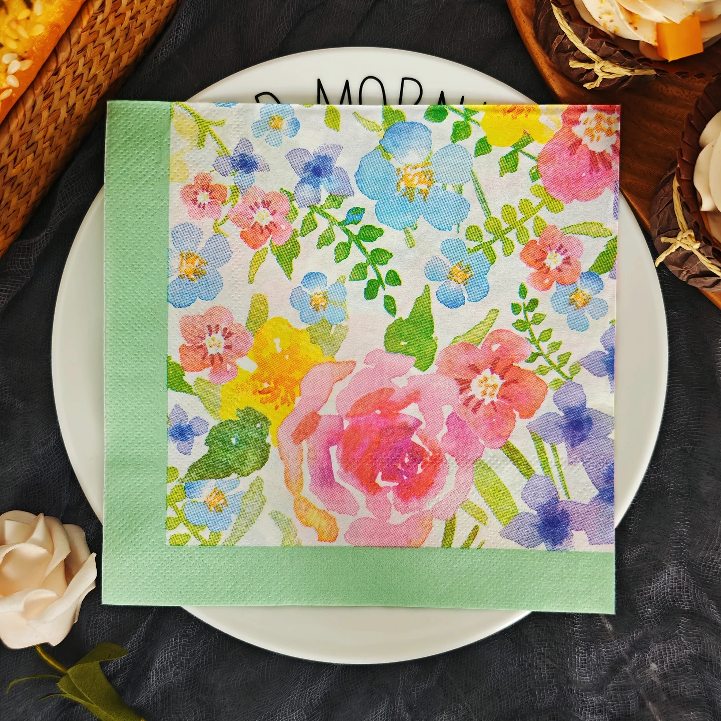 

20 pieces per pack 2layers thickening colored printed paper napkins party tissues 33*33cm square disposable napkins