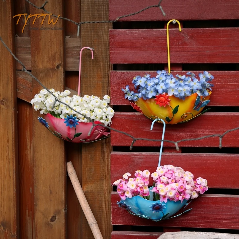 Iron Flower Pots Hanging on Walls Outdoor Creative Umbrella Shaped Planter Home Garden Decoration Outdoor Interesting Bonsai Pot