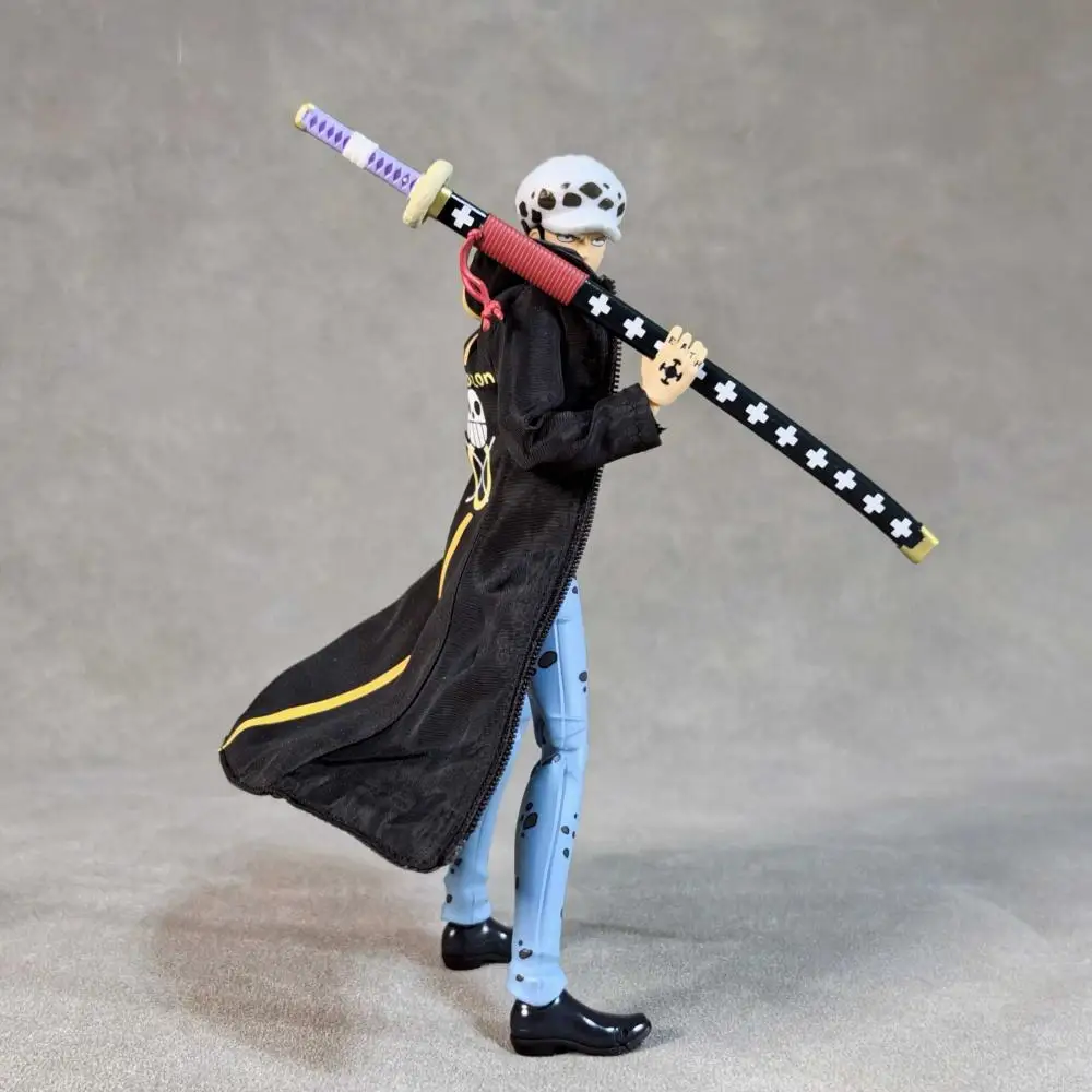 One Piece Shf Series Anime Trafalgar D Water Law New Handmade Hooded Zipper Coat Is Suitable for 1/12 Size Movable Humanoid Toys