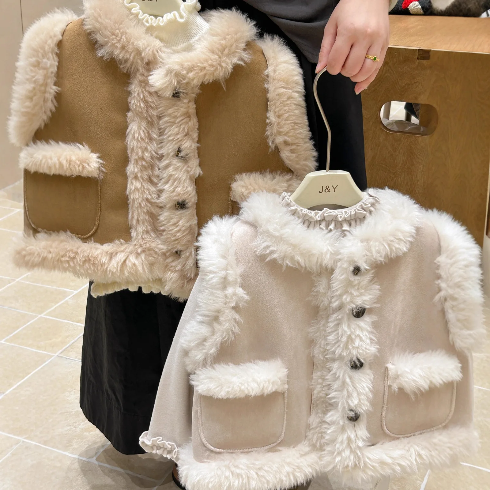 Girls Vest 2025 Winter New Style Suede Fur Integrated Western-style Jacket Warm Fashionable Daily Casual Sweet and Cute