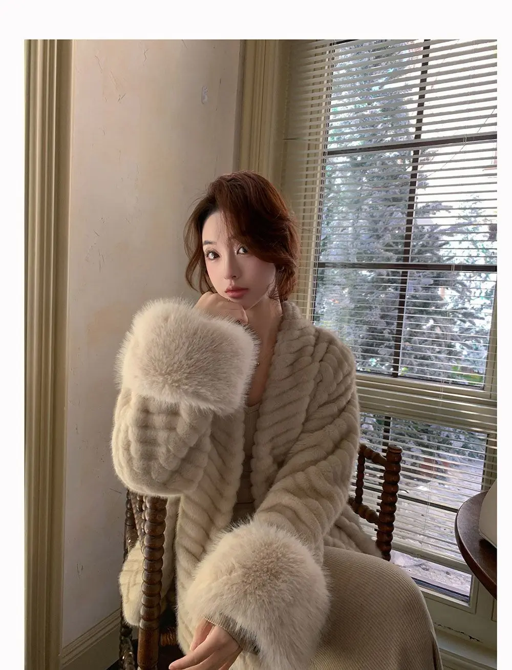 

Faux Fur White Coat Coats Womens Evening Multiple Poncho Liner Block Harajuku Full-Length Abrigos Warm Thermal Tender Simple Ins