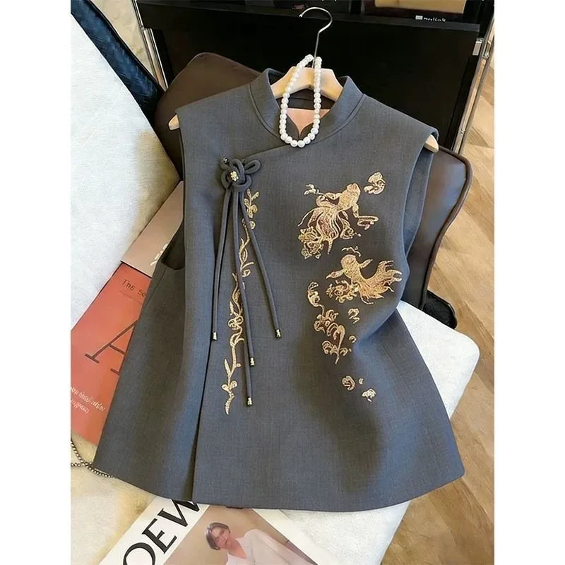 Spring Heavy Industry Chinese-style Embroidered Button-up Vest Women New Chinese-style Commuting Retro Sleeveless Layering Top