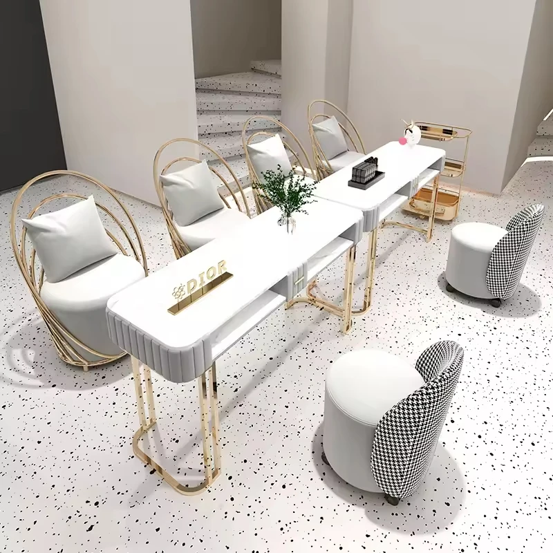 Beauty Nail Desk Table Traditional Nail Technician Table And Chairs Golden Manicure Table