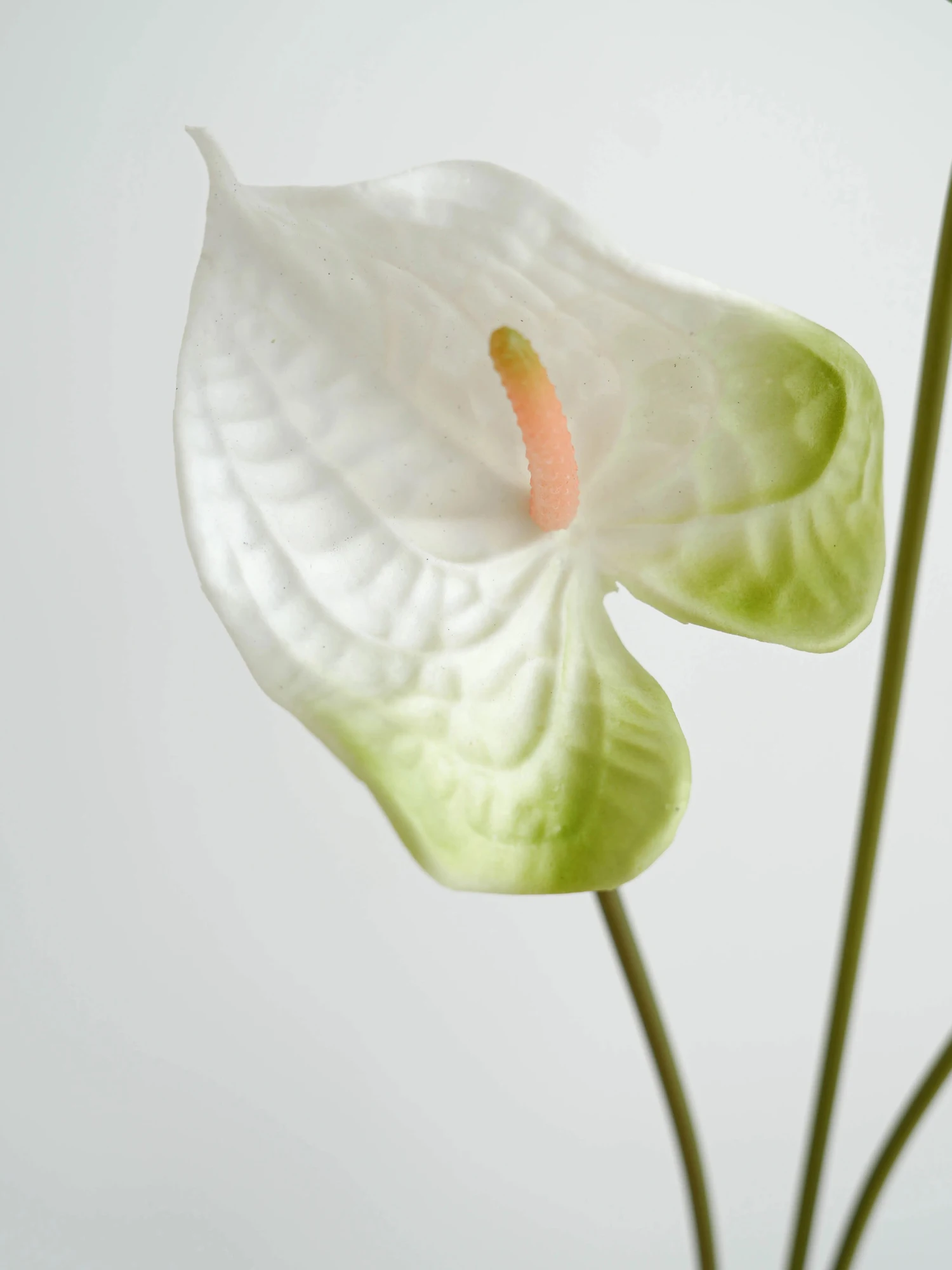 3PCS Real Touch Anthurium Pu Flowers Heart Shape Design Fake Flowers for Home Wedding Floral Arrangements