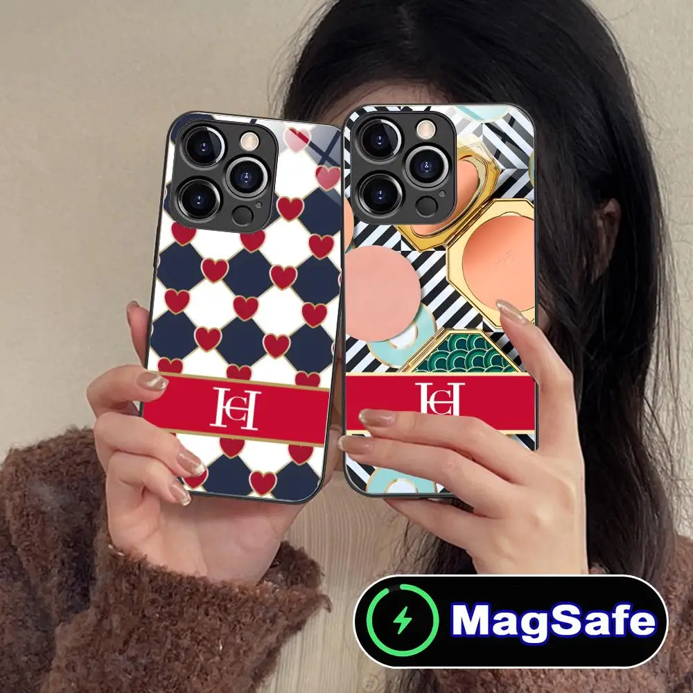 Etui na telefon komórkowy Fashion CH do iPhone'a 17 16 15 14 13 12 11 Pro Max Plus Mini MagSafe Szklane Kolorowe Luksusowe Etui — zdjęcie produktu 2