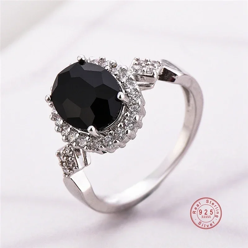 Oryginalna biżuteria 925 Sterling Silver Stackable Ring Round Black CZ Crystal Finger Ring dla kobiet Wedding Party Bague Bijoux