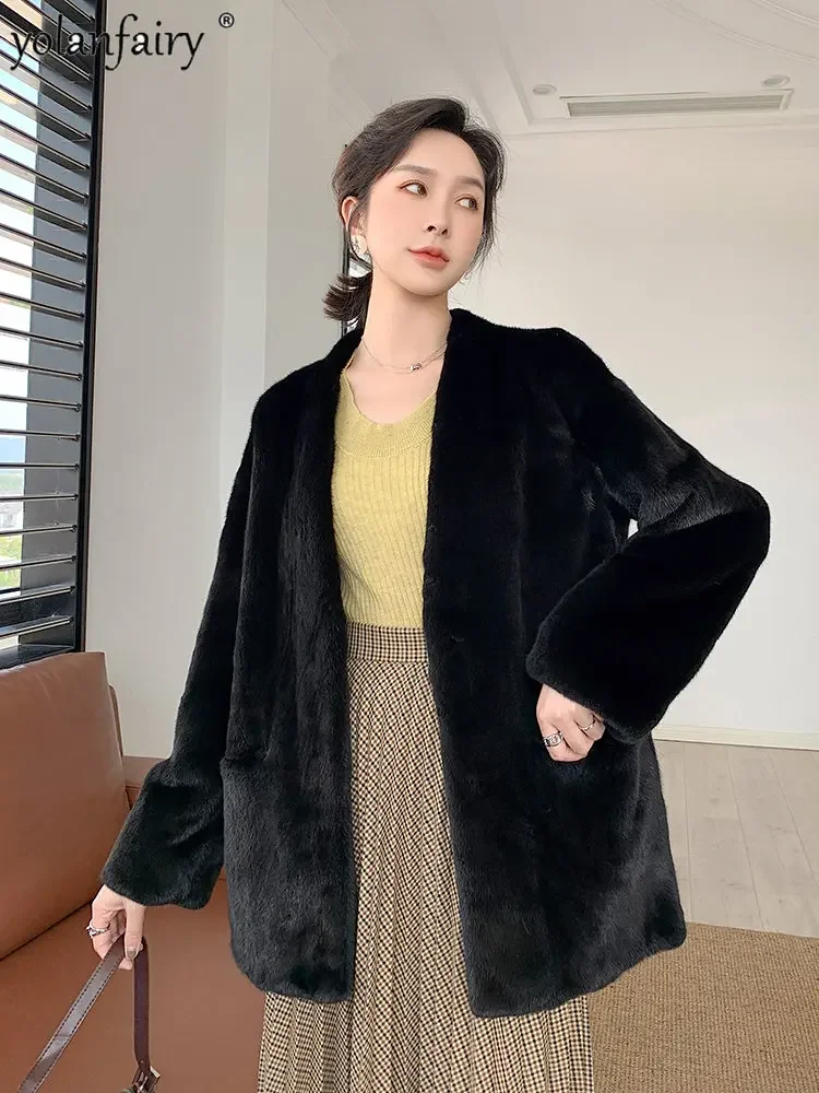 2023 New Winter Coat Women Real Mink Fur Coat Ladies Little Mother Mink Whole Mink Short V-neck Velvet Fur Jacket Abrigos F