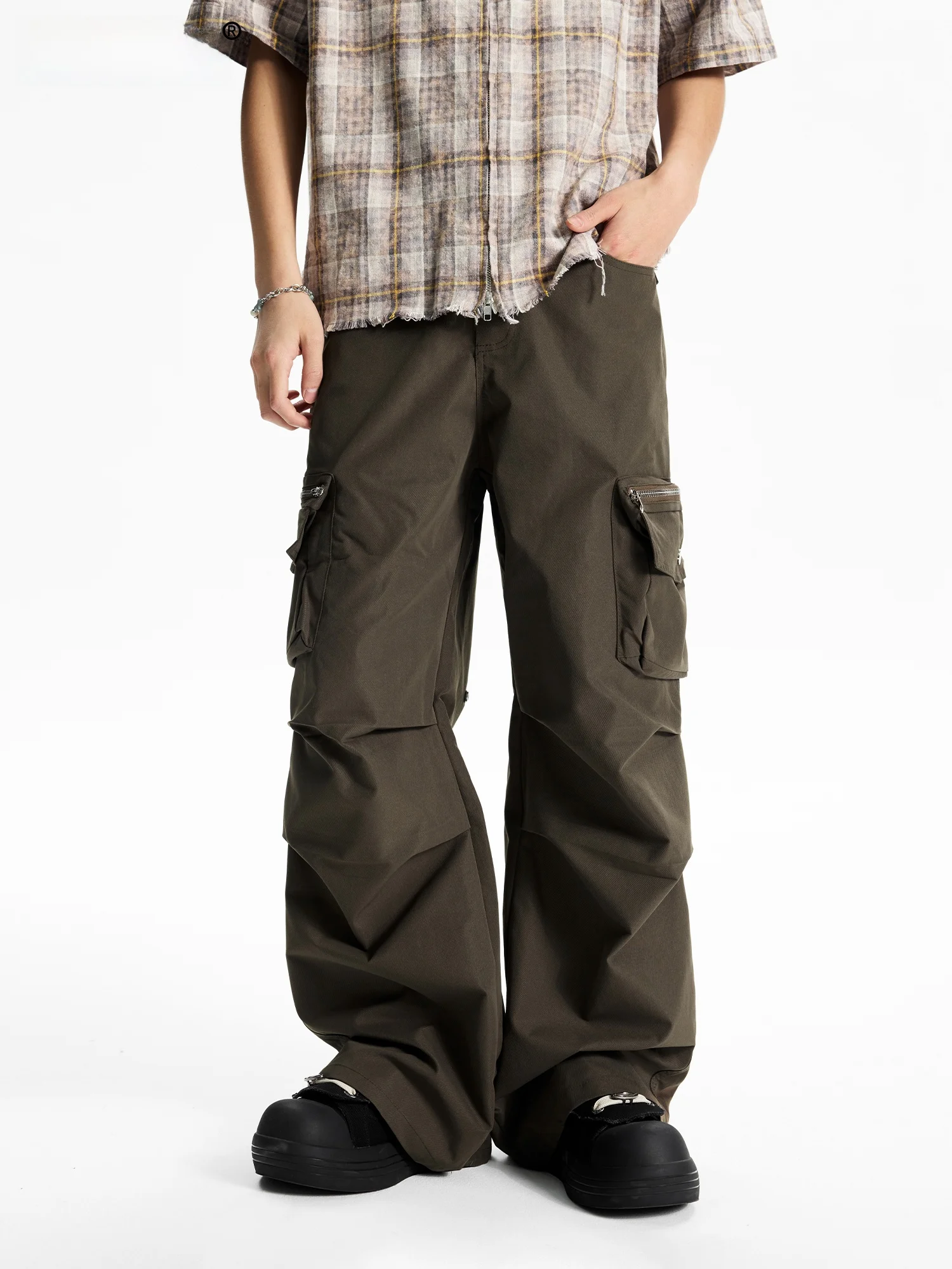 

Retro Work Pants Men's Loose High Street Zipper Multi-ket Pleated Trousers Spring 2025 Casual Faion Polyester