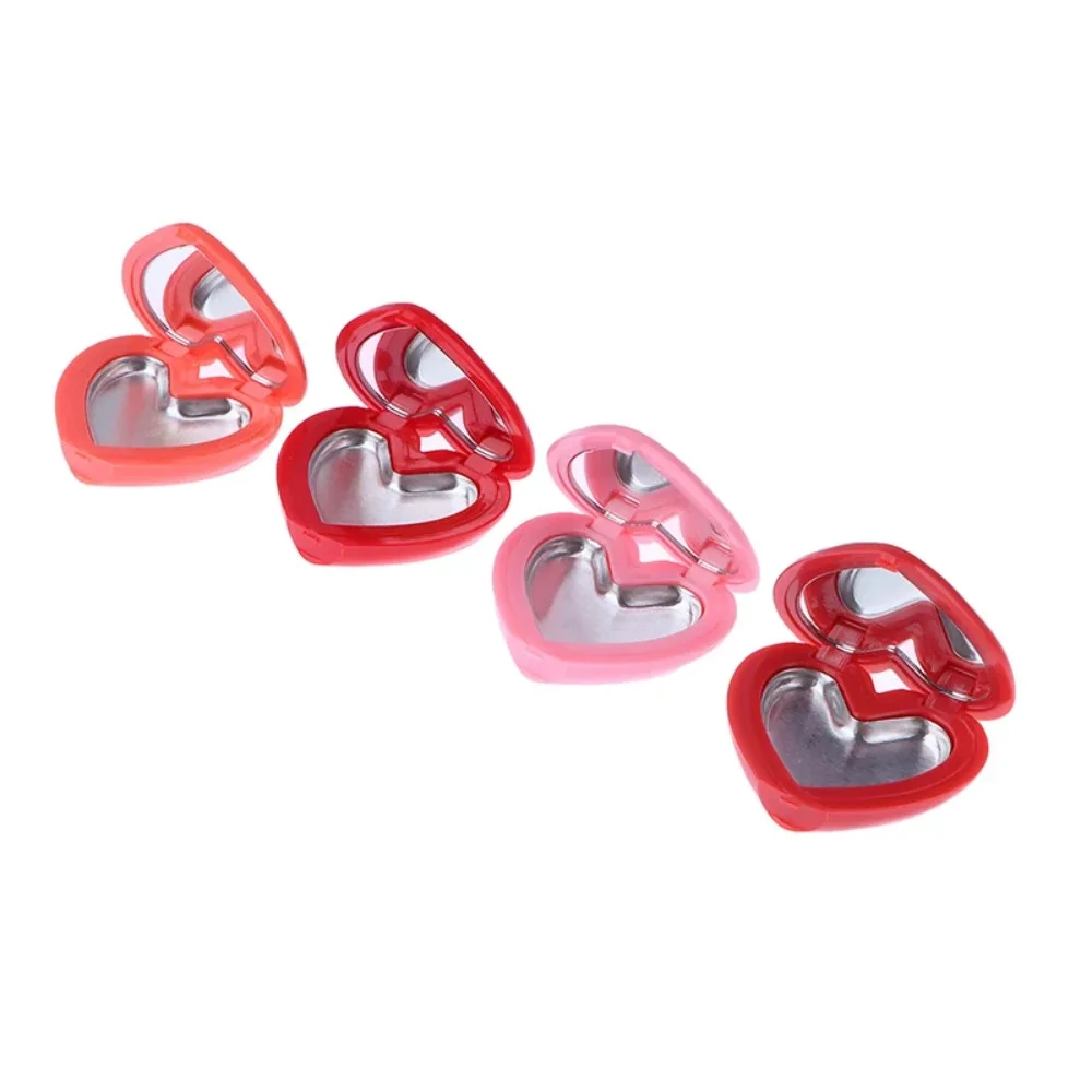 1pcs Love Heart Shape Empty Eyeshadow Case With Mirror Easy To Carry Rouge Lipstick Box Refillable Pigment Palette Outdoor