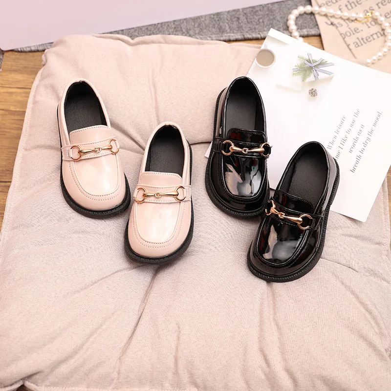 2026 Children's Shoes Girls Autumn Princess Fashion Leather Shoes Kids Soft Sole British Style Black Student Performance Shoes