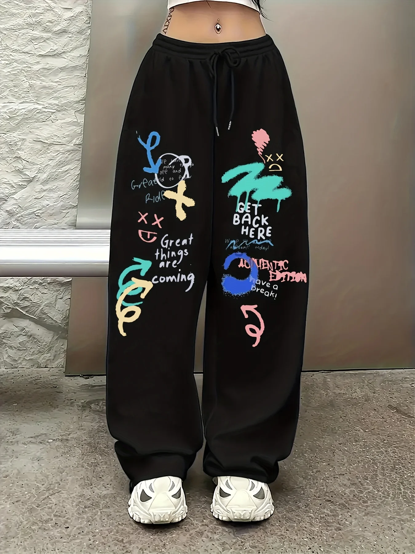 شخصية واسعة الساق السراويل الرياضية غير رسمية وفريدة من نوعها الجمجمة المطبوعة حبل مطاطا الفرقة المرأة السراويل الجري مستقيم.