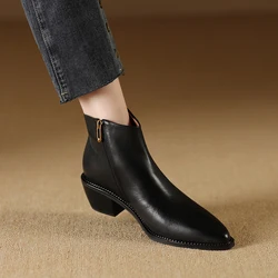 Jesienne buty damskie Genuine Leather Shoes for Women Pointed Toe Ankle Boots Chunky Heel Shoes Western Boots Казаки Женские Обувь