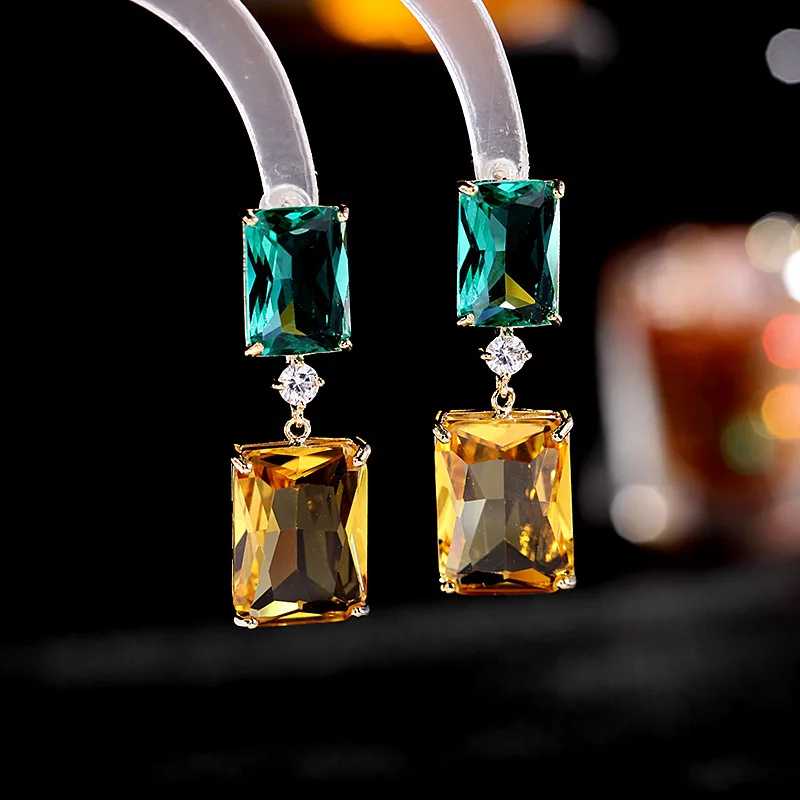 2023 New Summer Fresh and Elegant S925 Silver Needle Inlaid Ice Crack Zircon Simple Geometric Square Earrings for Women