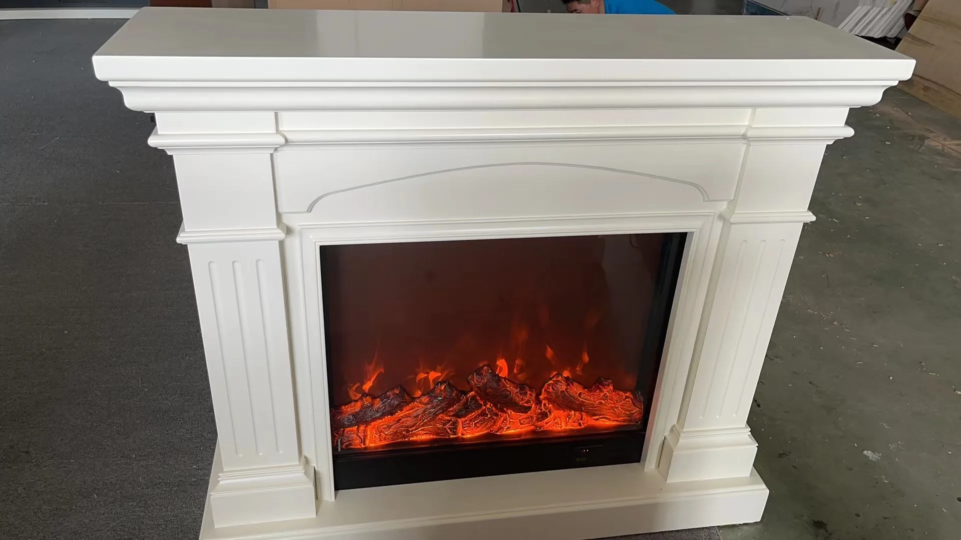 أدنى سعر رف الخشب 365 مع مدفأة كهربائية