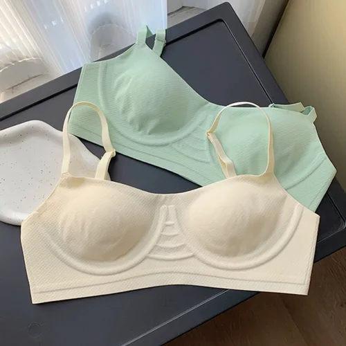 Sujetadores ultrafinos sin costuras para mujer, ligero, inalámbrico, cómodo, Invisible, camiseta, sujetador, uso diario, superventas, lencería sin forro