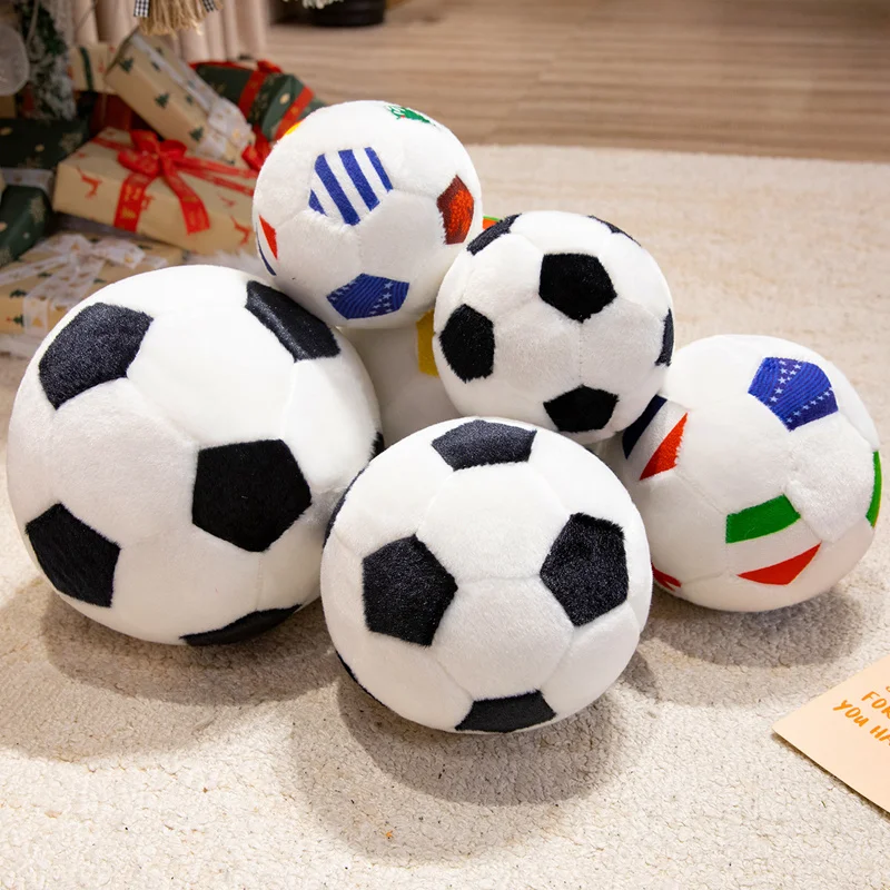 Peluche de balón de fútbol suave para niños – Almohada decorativa - imagen 4