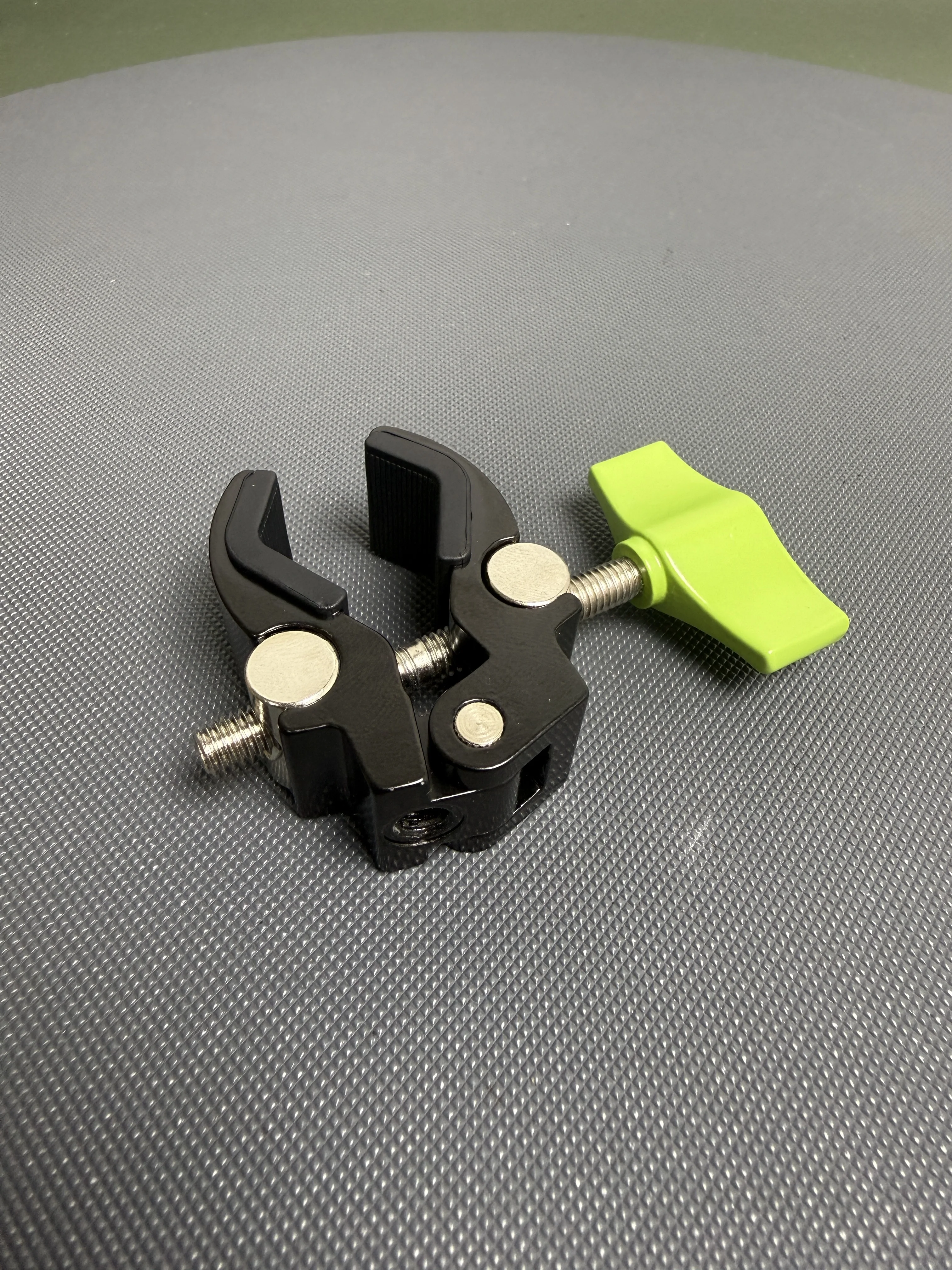 Universelle Metall-Kamerahalterung für GoPro 360° Rotation DJI Motorrad Mountainbike Lenkerhalterung Fixierte Stützhalterung