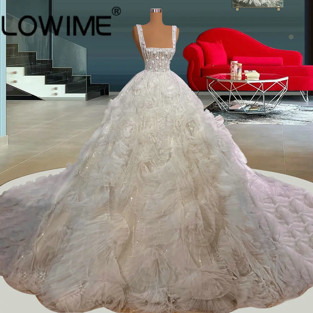 

Stunning Puffy Ruffles Ball Gown Wedding Dresses Dubai Sexy Deep Square Neck Luxury Pearls Beaded Princess Bridal Gowns