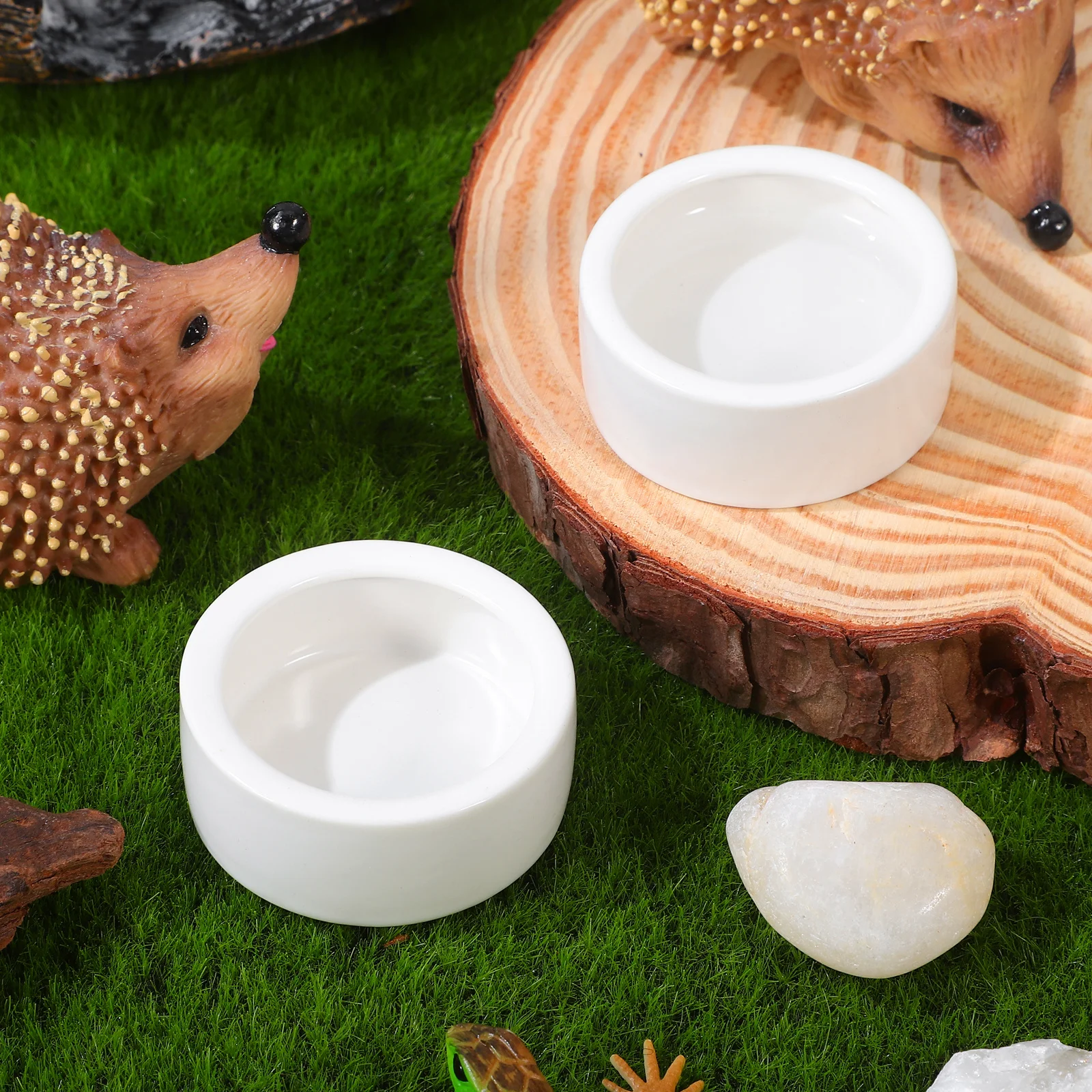 ชามอาหารสัตว์เลื้อยคลานขนาดเล็ก 3 ชิ้น ชามเซรามิกป้องกันการหลบหนี ที่ให้อาหารกิ้งก่า วัสดุหนา ทำความสะอาดง่าย สีขาว รูปทรงกลม