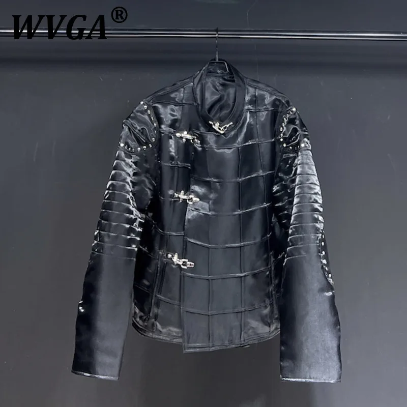 

WVGA Короткие куртки Осень Зима Новые мужские уличные заклепки Металлические ретро Темная одежда Дизайн Модные нишевые шикарные повседневные пальто Ins W11231