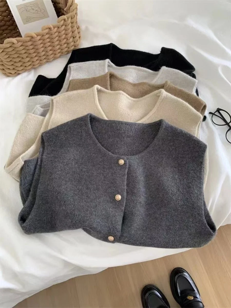 

Retro Gold Button round Ne Knitted Vest Women's Loose Korean Sle Versatile Slimming Spring Autumn Sweater Layering