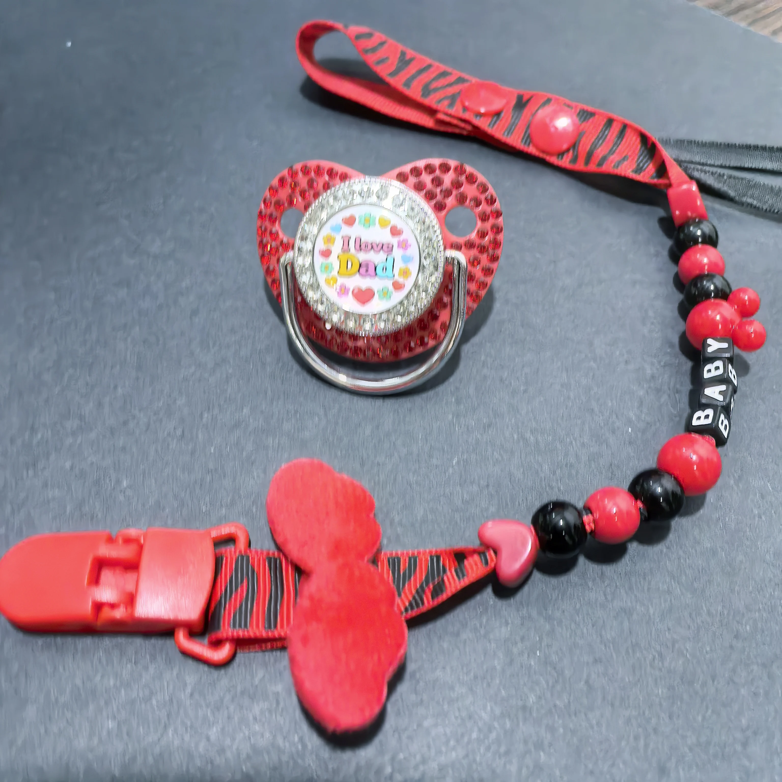 Cute Star Plush Pacifier Clip Chain with Red Black Beads I Love Dad Heart Rhinestone Dummy Soother Holder for Infants Toddlers