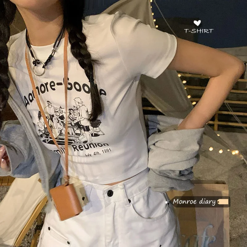 

Short Sleeved T-Shirt Summer New Trend Korean Version Half Sleeve Slim Fit High Waist Exposed Navel Short Student Top
