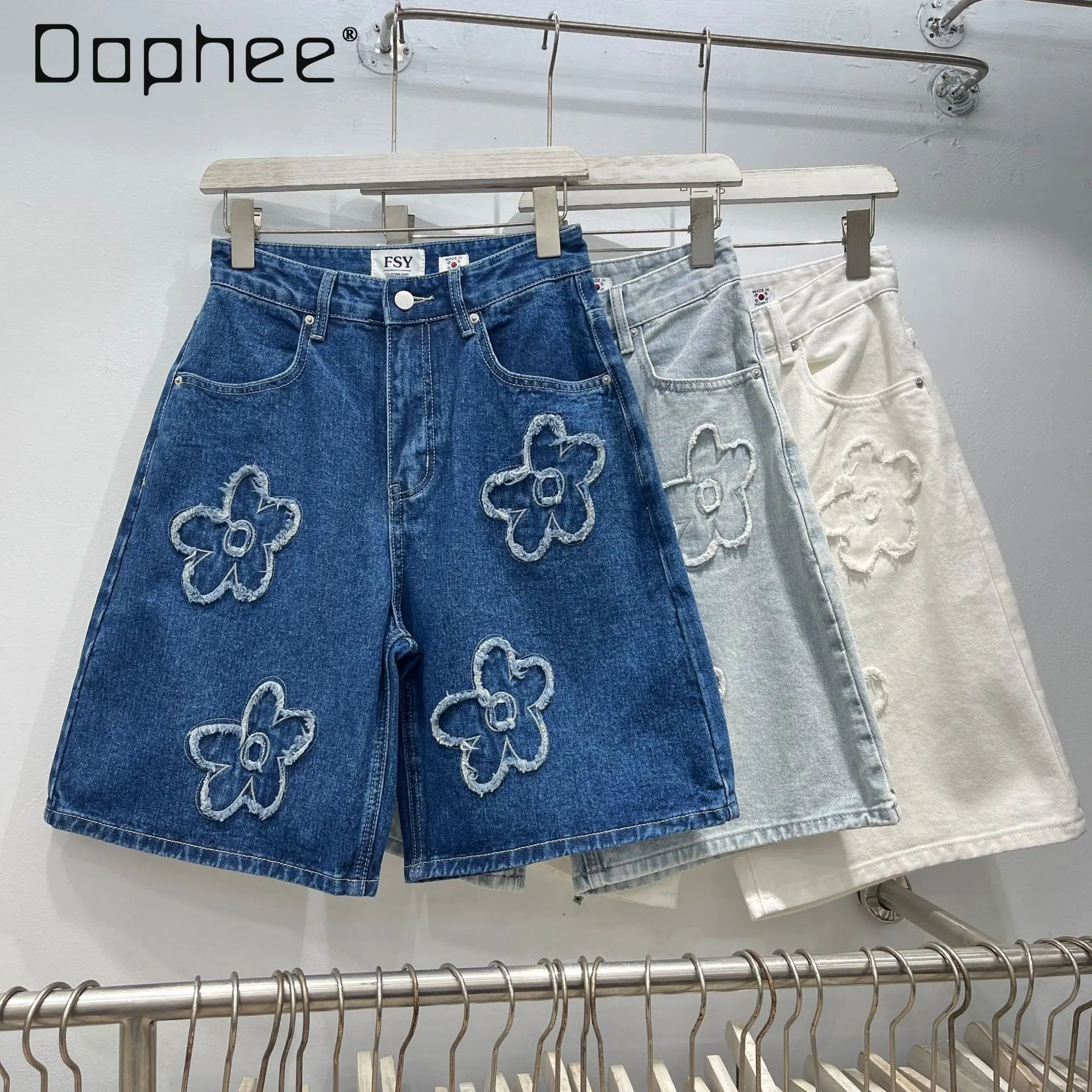 

Summer New Fashion Embroidery Denim Shorts High-waisted Slim Straight-leg Pants Women Street Personality Five-point Denim Pants