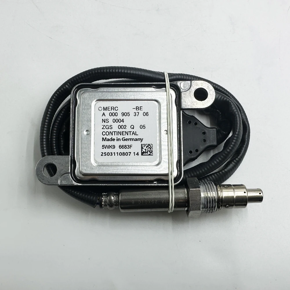 메르세데스-벤츠 W205 W166 C200 C220 GLE350 GLE400 ML350 CLA350 A0009053706 5WK96683F 고품질 NGK 프로브 NOX 센서