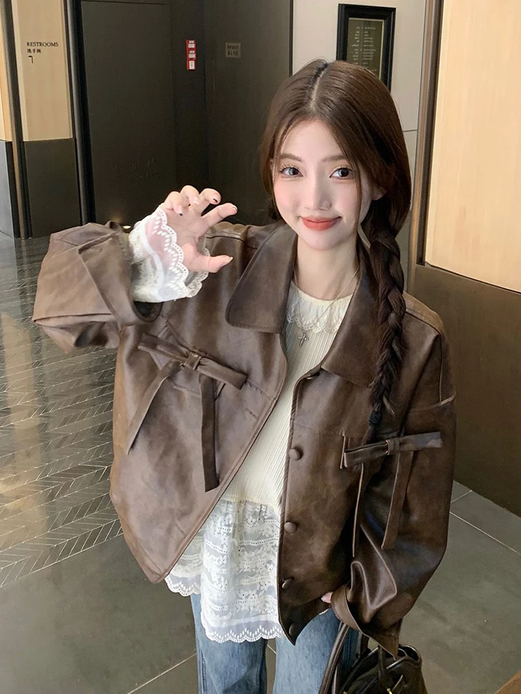 سترات نسائية كلاسيكية بفيونكة حلوة معطف فضفاض بنمط بريبي للخريف والشتاء الأمريكي معطف ريترو غير رسمي لسائقي الدراجات النارية للسيدات كل مباراة هاراجوكو