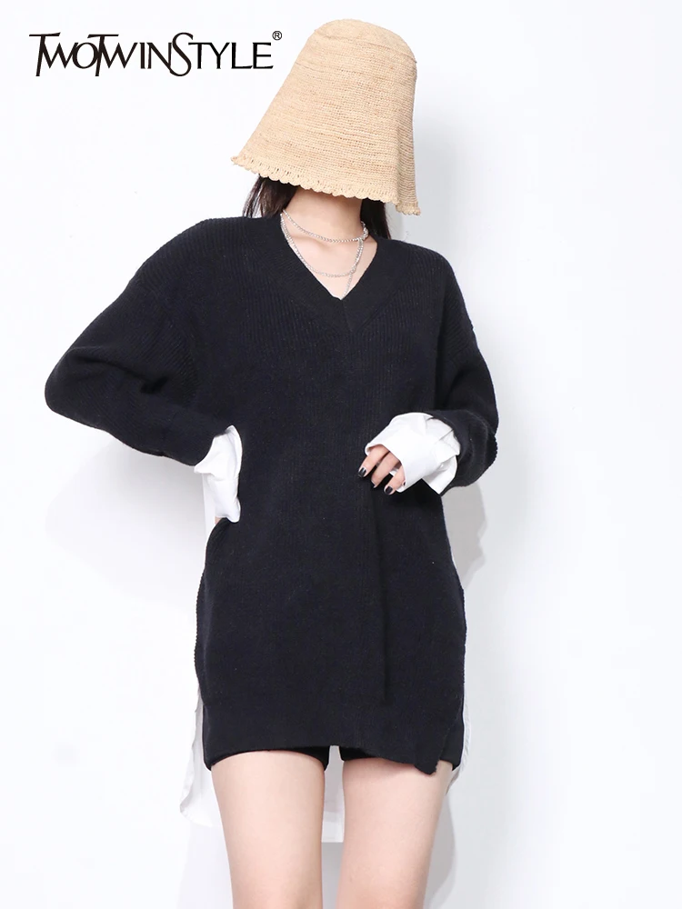 TWOTWINSTYLE Colorblock Casual Knitting Sweater For Women V Neck Long Sleeve Patchwork Button Loose Sweaters Female Style New