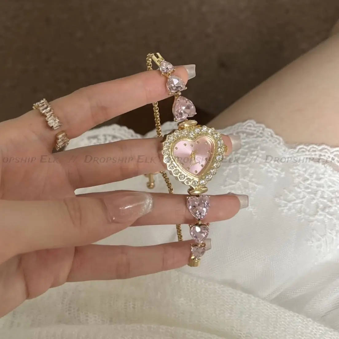 

Модные женские часы с циферблатом в форме сердца с регулируемым браслетом, кварцевые наручные часы, изысканное украшение на запястье, Reloj Mujer